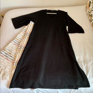 Beautiful Natori Black Dress
